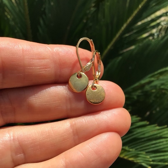 Artisan Sundance charm Earrings coin disc gold plated leverback - Picture 5 of 6